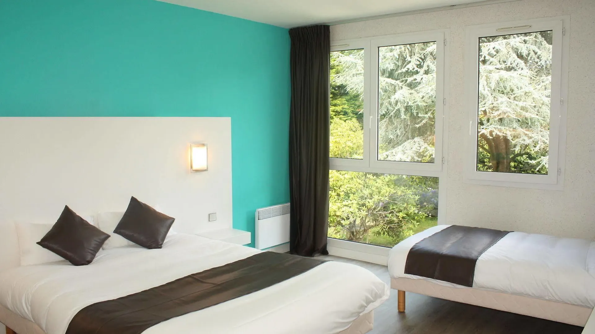 Latitude Ouest Hotel Restaurant & Spa Locronan 3*,  Frankrijk